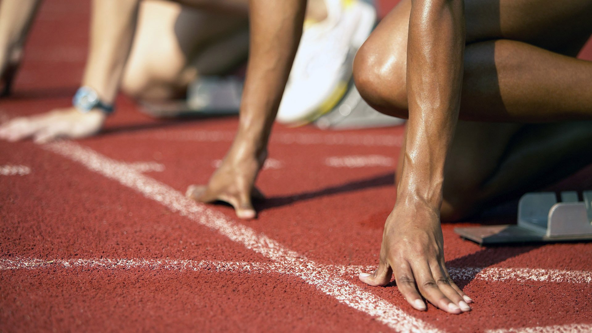 9游-女子足球队主教练接受专访分享执教理念，国家女子足球队主教练