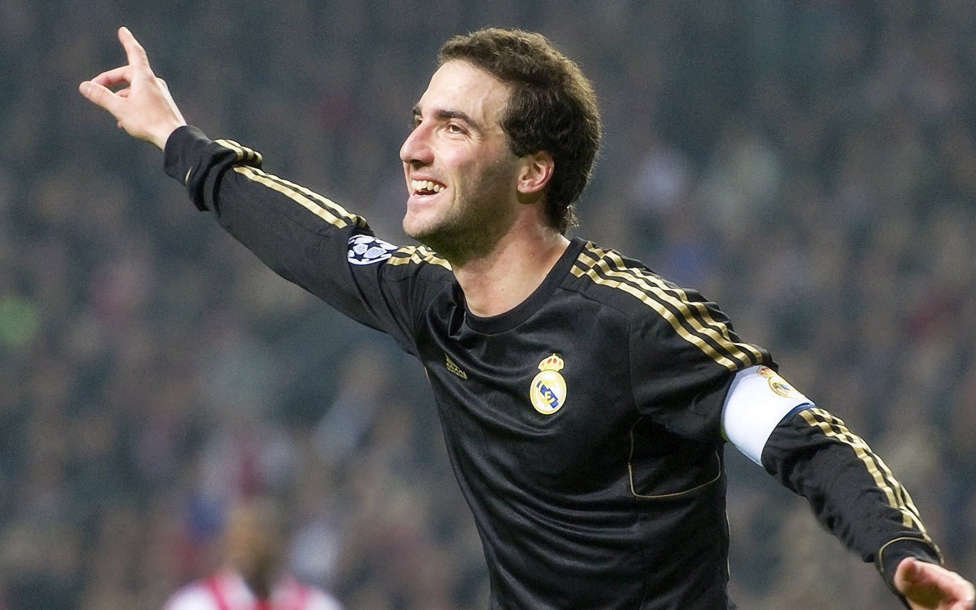 高难度动作频现技术水平整体跃升引发专业人士点赞，高难度动作叫什么